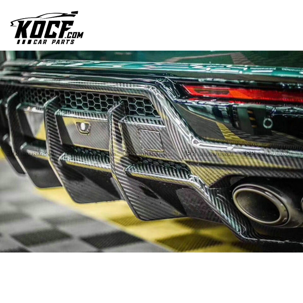 LAMBORGHINI URUS TPC STYLE REAR DIFFUSER