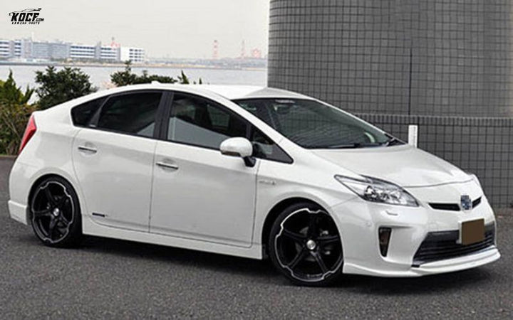 01'.12~12'.15 PRIUS ZVW30 LATE 30 GZS TYPE FRONT LIP (FACELIFTED MODEL)